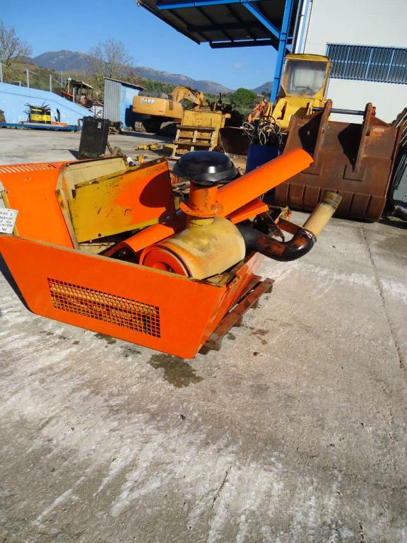 Capot et panneau de carrosserie pour Fiat Hitachi FH300 Photo 2