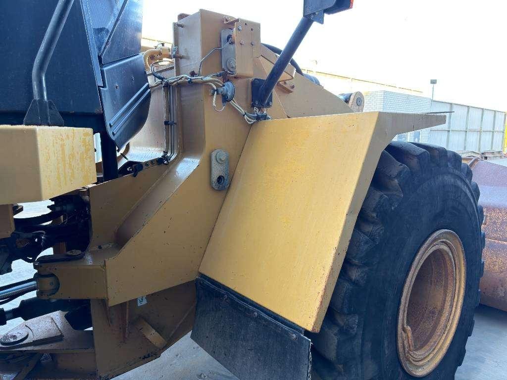 Caterpillar 950H Photo 23