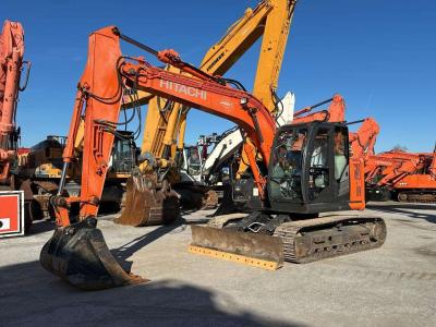 Hitachi ZX135US-6 en vente par Massucco T. Srl