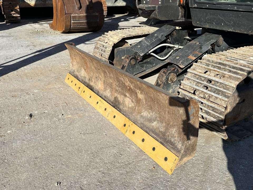 Hitachi ZX135US-6 Photo 6
