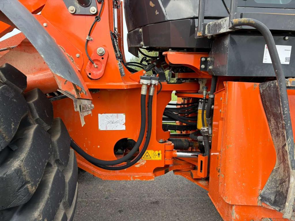 Hitachi ZW310-6 Photo 27