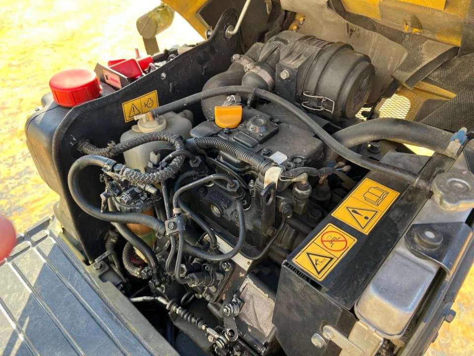 Yanmar SV08 Photo 16