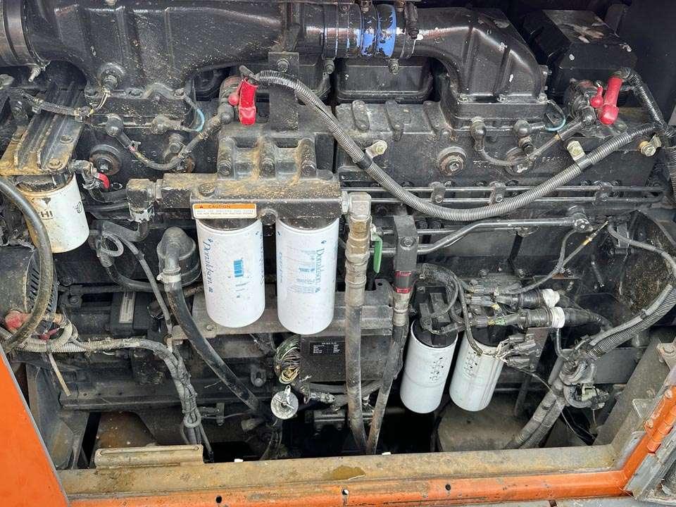 Hitachi EX1200-6 Photo 12