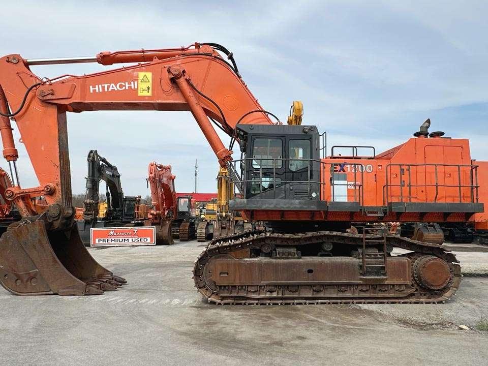 Hitachi EX1200-6 Photo 2