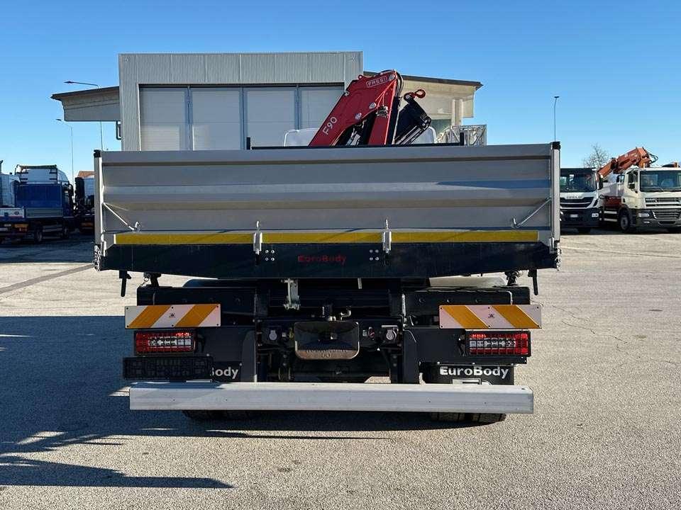 Renault D210 4x2 Photo 25