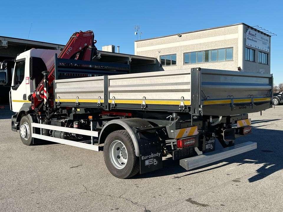 Renault D210 4x2 Photo 3