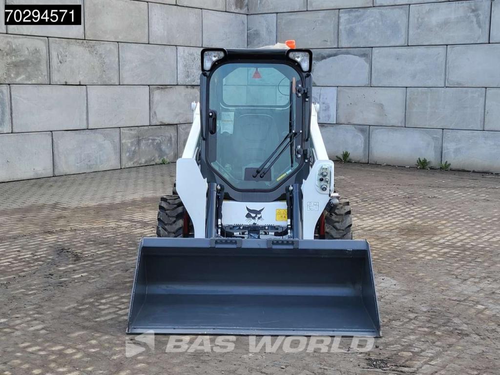 Bobcat S510 A/C - Cabin Photo 13