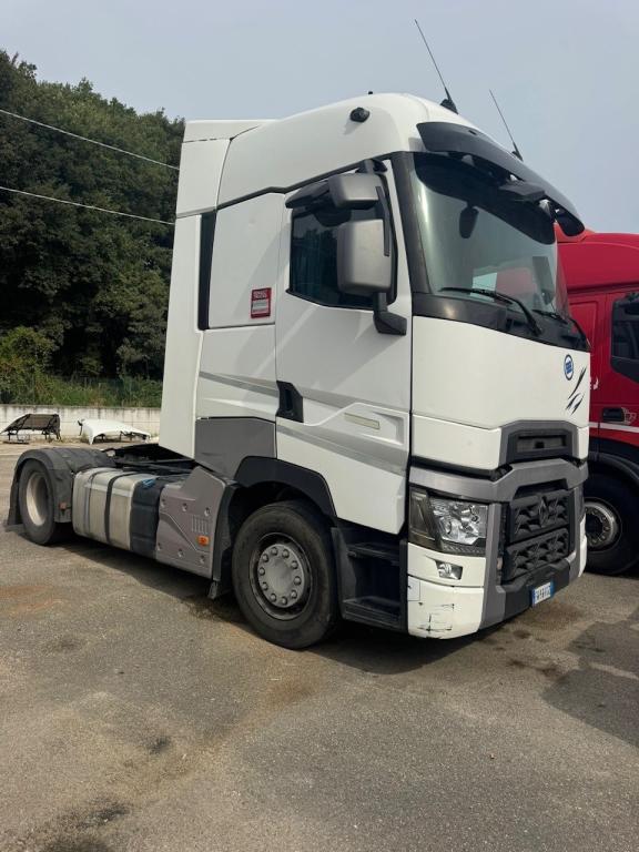 Renault T 520 Photo 1