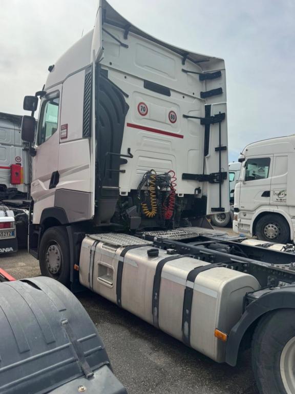Renault T 520 Photo 2