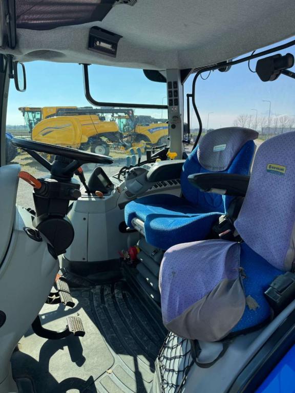 New Holland T6.155 Photo 3