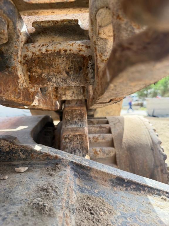 Komatsu PC450 LC-6K Photo 17