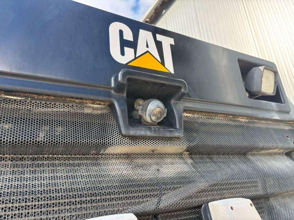 Caterpillar 966K Photo 12
