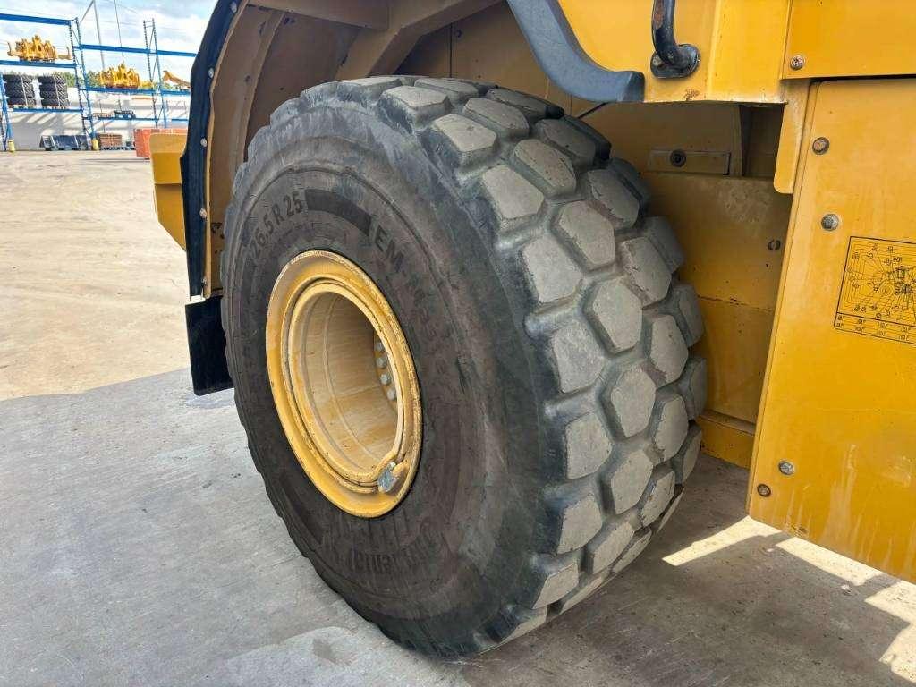 Caterpillar 966K Photo 19