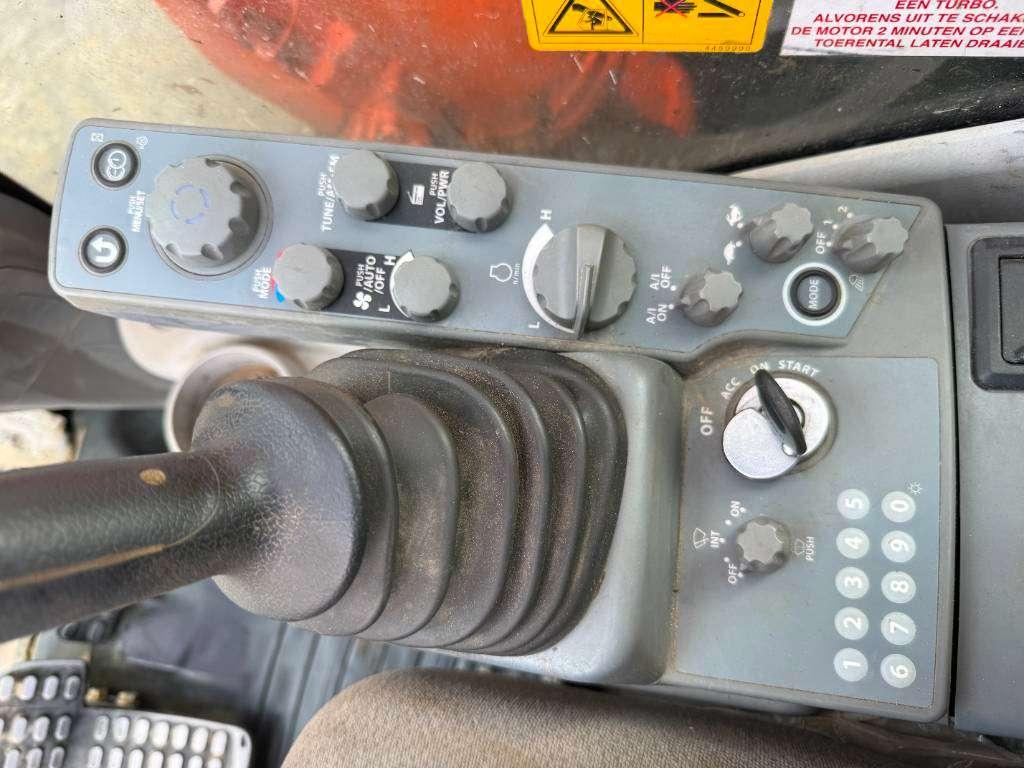 Hitachi ZX225LC-5B - New Bucket / Automatic Greasing / CAM Photo 13