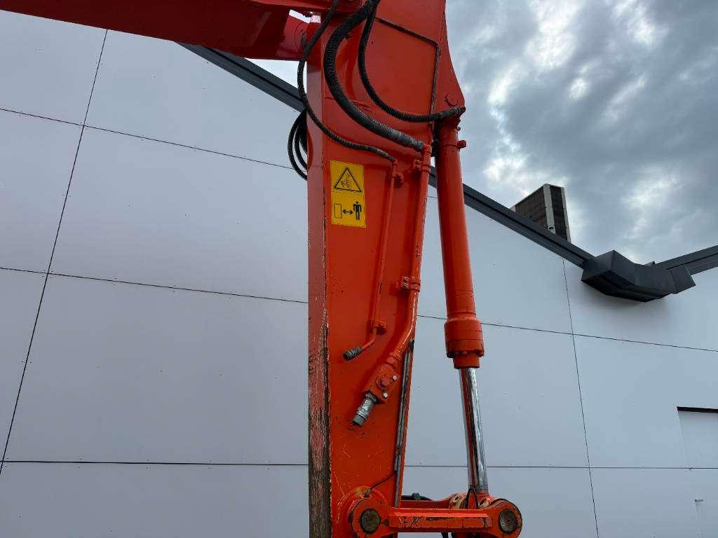 Hitachi ZX225LC-5B - New Bucket / Automatic Greasing / CAM Photo 17