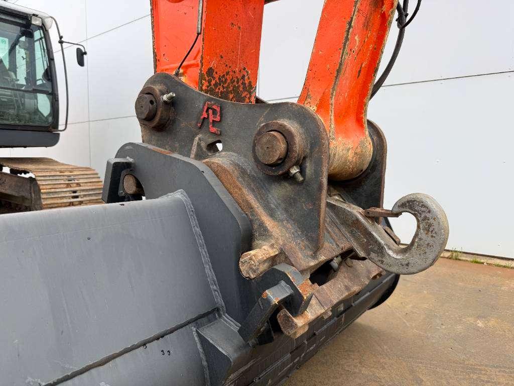 Hitachi ZX225LC-5B - New Bucket / Automatic Greasing / CAM Photo 23