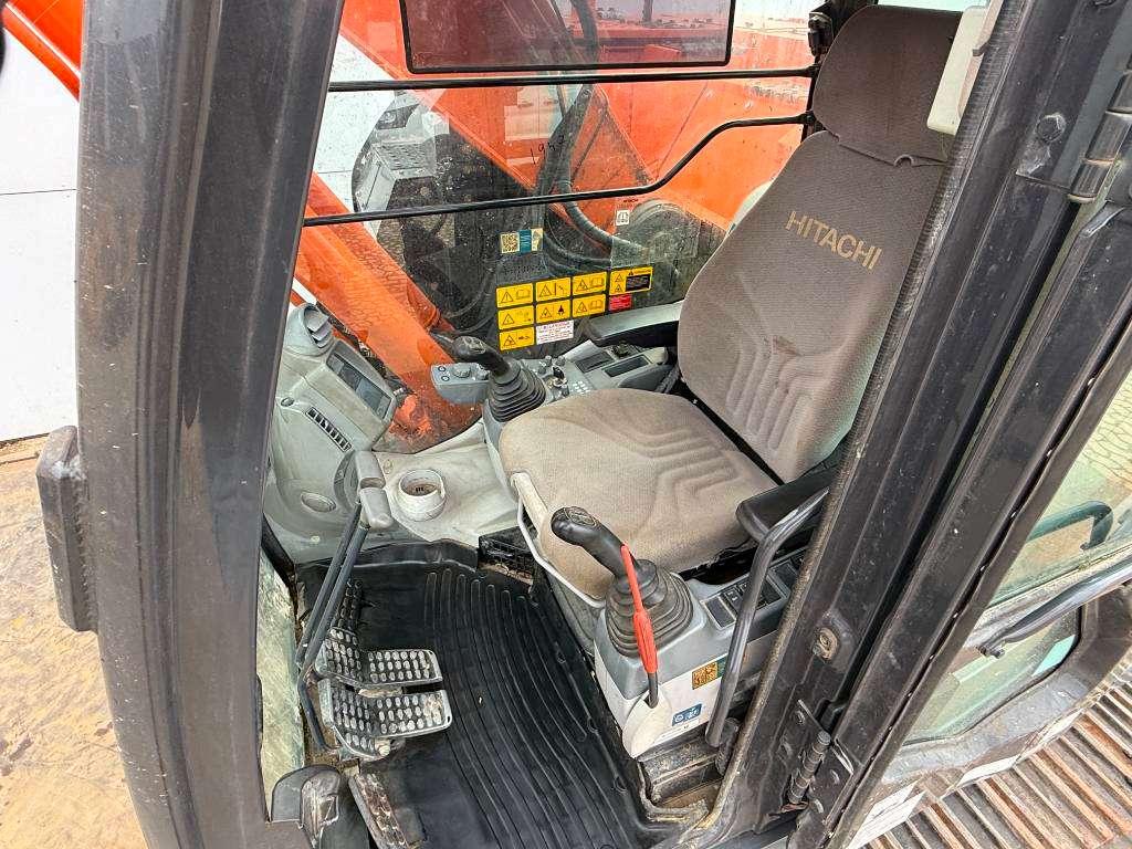 Hitachi ZX225LC-5B - New Bucket / Automatic Greasing / CAM Photo 8