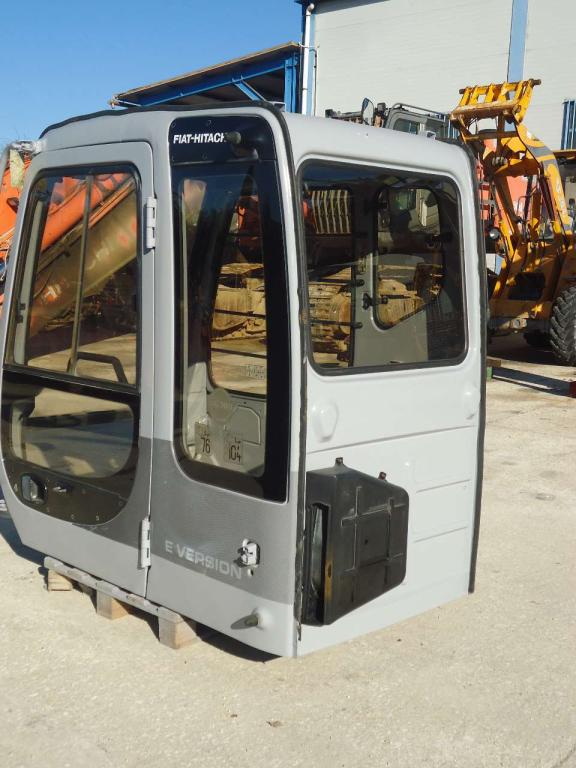 Cabine pour Fiat Hitachi EX135-215-235-165-355 Photo 1