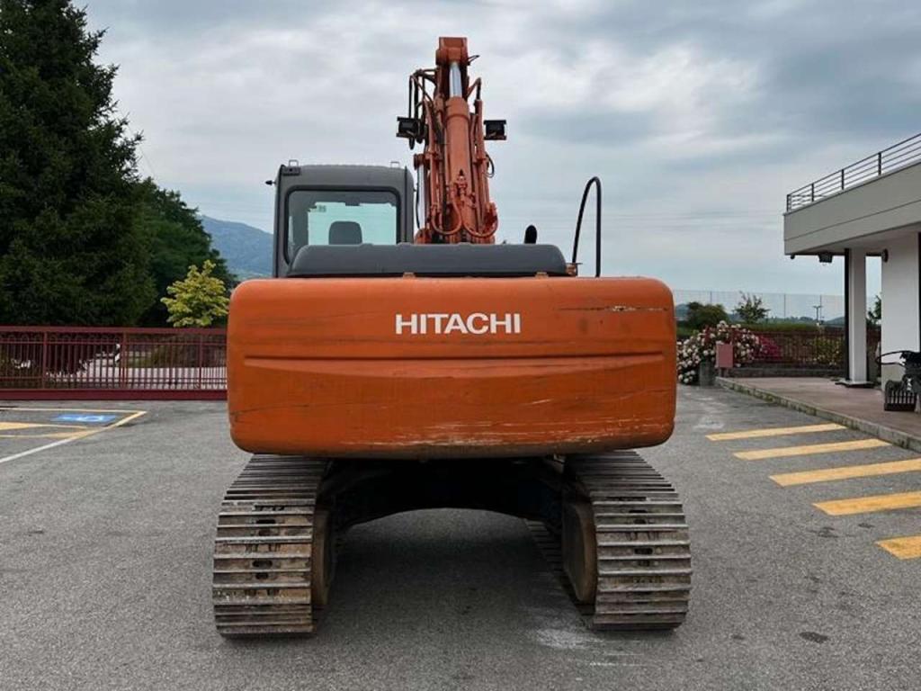 Hitachi ZX180 Photo 11