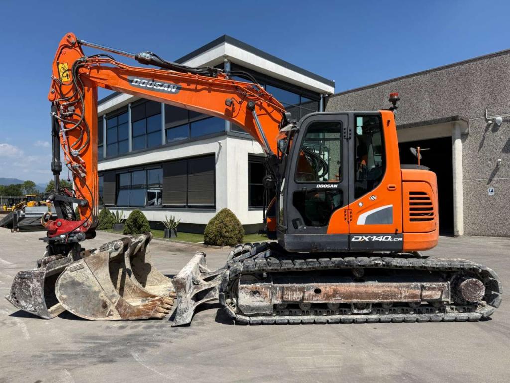 Doosan DX140 LCR-5 Photo 1