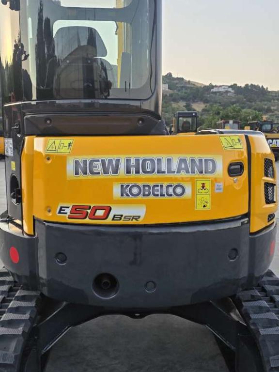 New Holland E50SR Photo 11