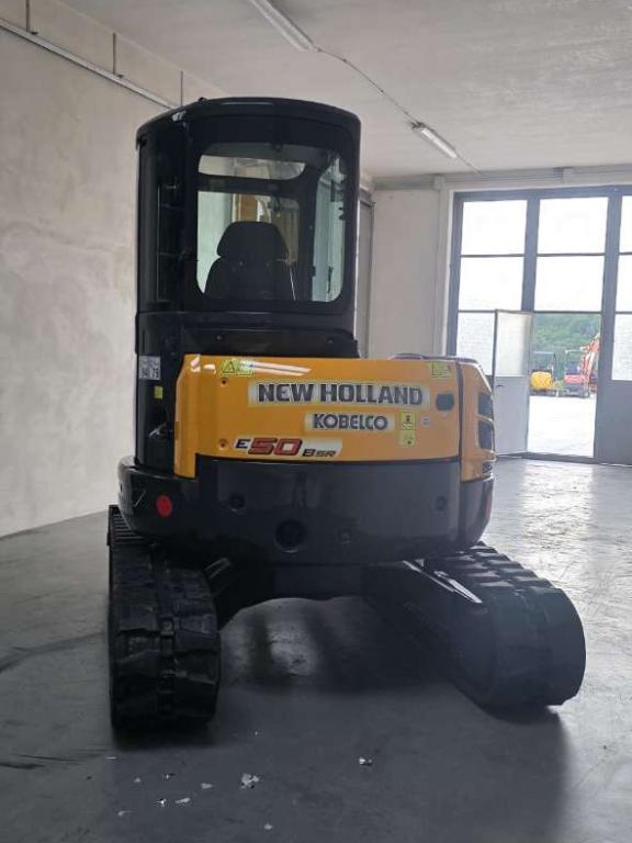 New Holland E50SR Photo 5