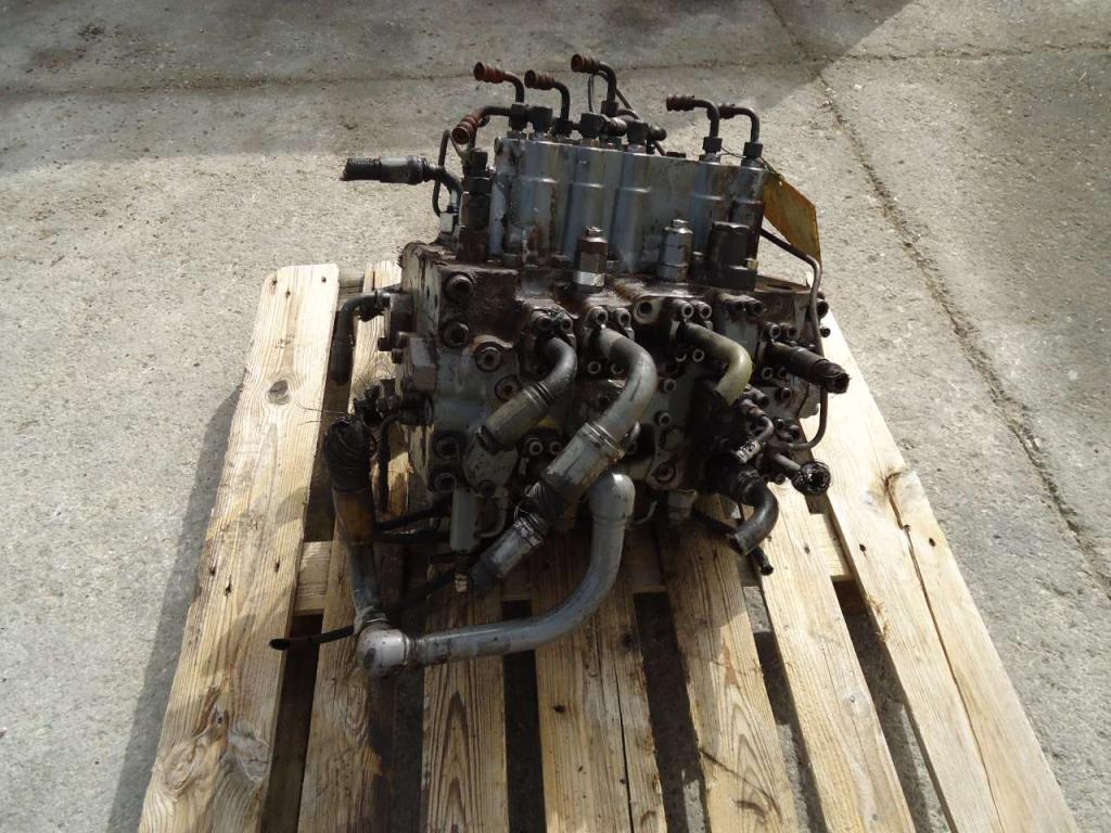 Distributeur hydraulique pour Hitachi ZAXIS 210.3 - 240 Photo 1