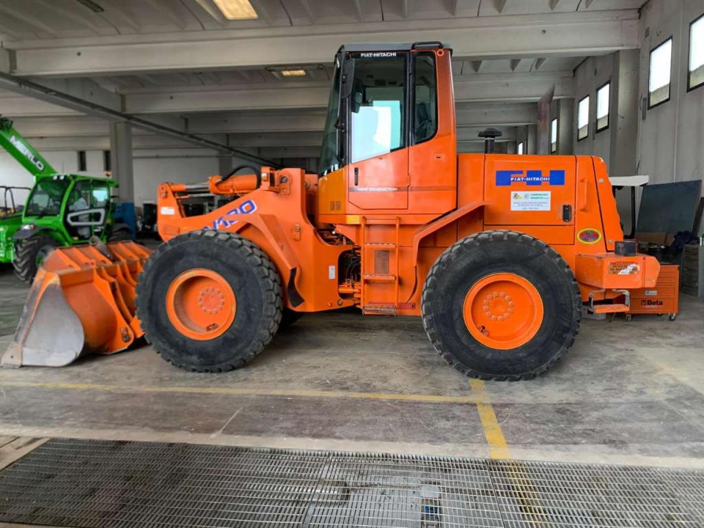 Fiat Hitachi W130 Photo 7