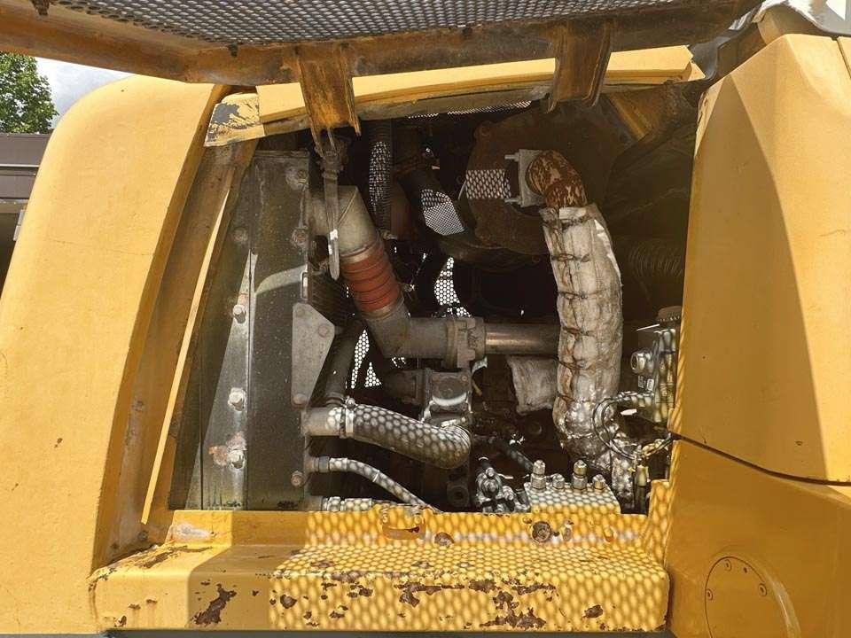 Liebherr LR634 Photo 9