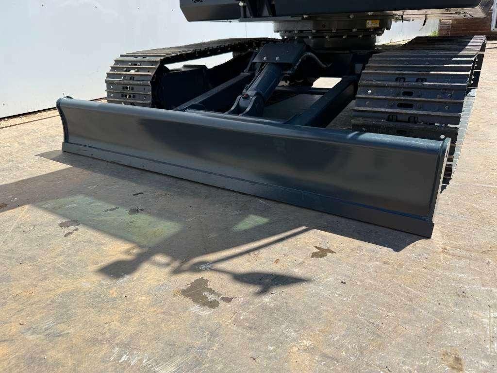 Hyundai HX60 G - BRAND NEW / Hammer Lines / Blade Photo 23