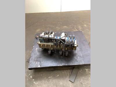 Distributeur hydraulique pour Bitelli BB650 en vente par Massucco T. Srl Area Ricambi