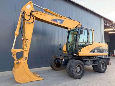 Caterpillar M318C en vente par Smitma B.V.