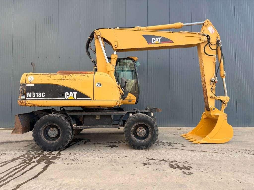 Caterpillar M318C Photo 6