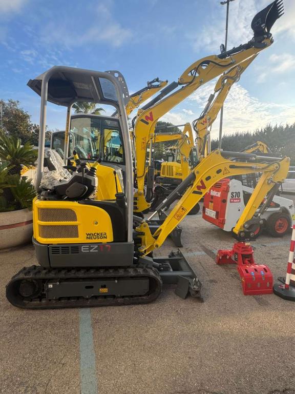 Wacker Neuson EZ17 Photo 1