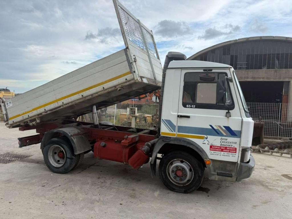Iveco 65-12 Photo 3