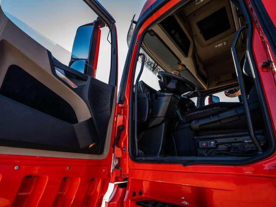 Mercedes-Benz ACTROS 1843 LS+KIPHYDR. Photo 17