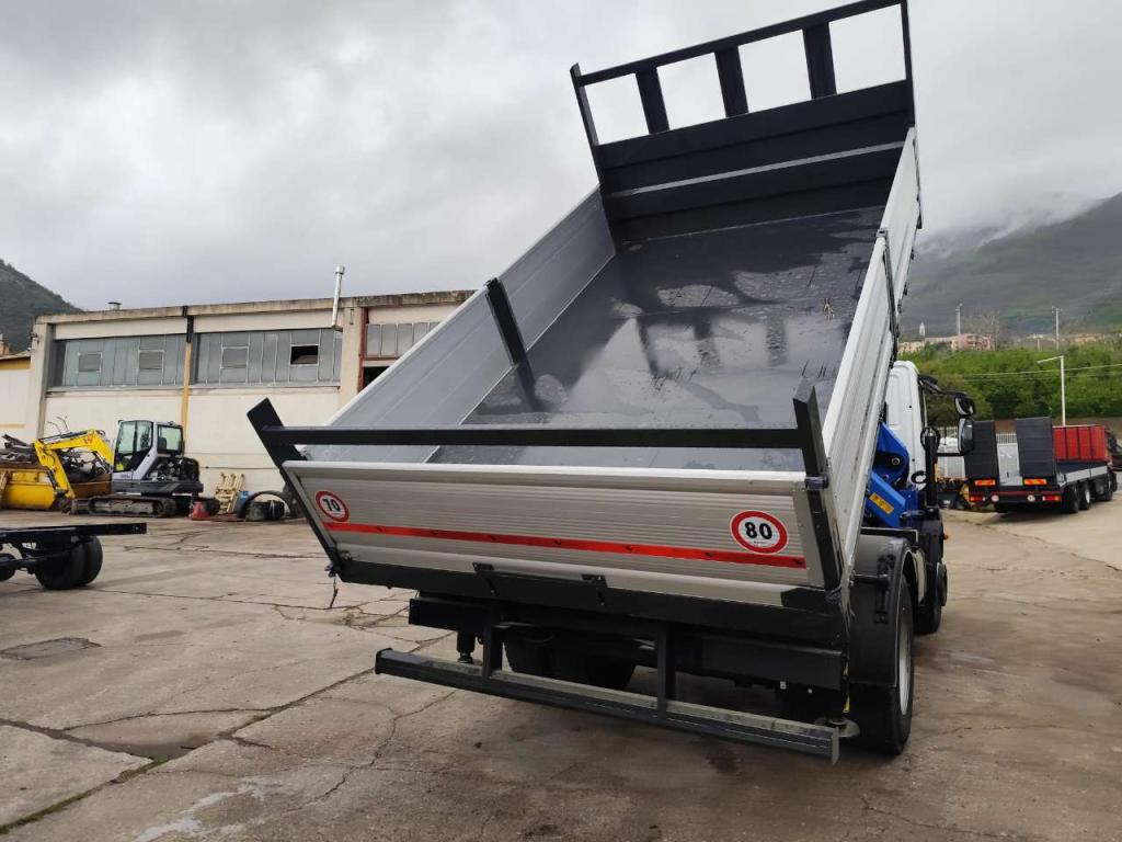 Iveco EUROCARGO CUBE 190-250 Photo 11