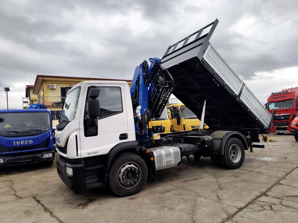 Iveco EUROCARGO CUBE 190-250 Photo 21