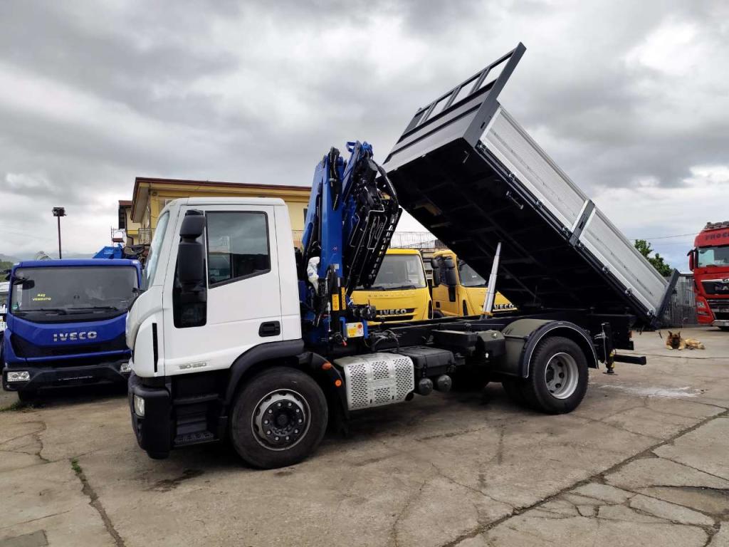 Iveco EUROCARGO CUBE 190-250 Photo 25