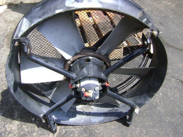 Ventilateur de refroidissement pour Fiat Hitachi W 190 Evolution Photo 2