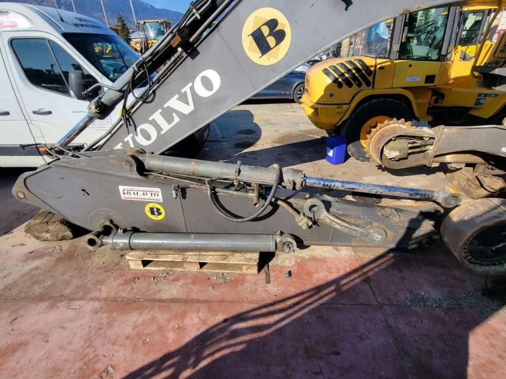 Volvo digging arm 14606868 for Volvo EC210B, EC210C, EC235C... Photo 2