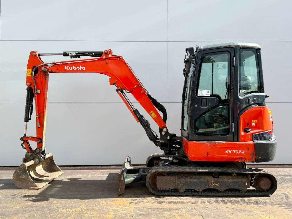 Kubota KX037-4 - Hammer Lines / Quick Coupler Photo 1