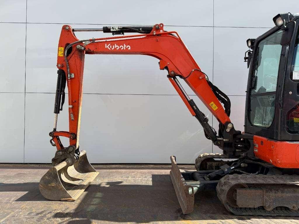 Kubota KX037-4 - Hammer Lines / Quick Coupler Photo 11