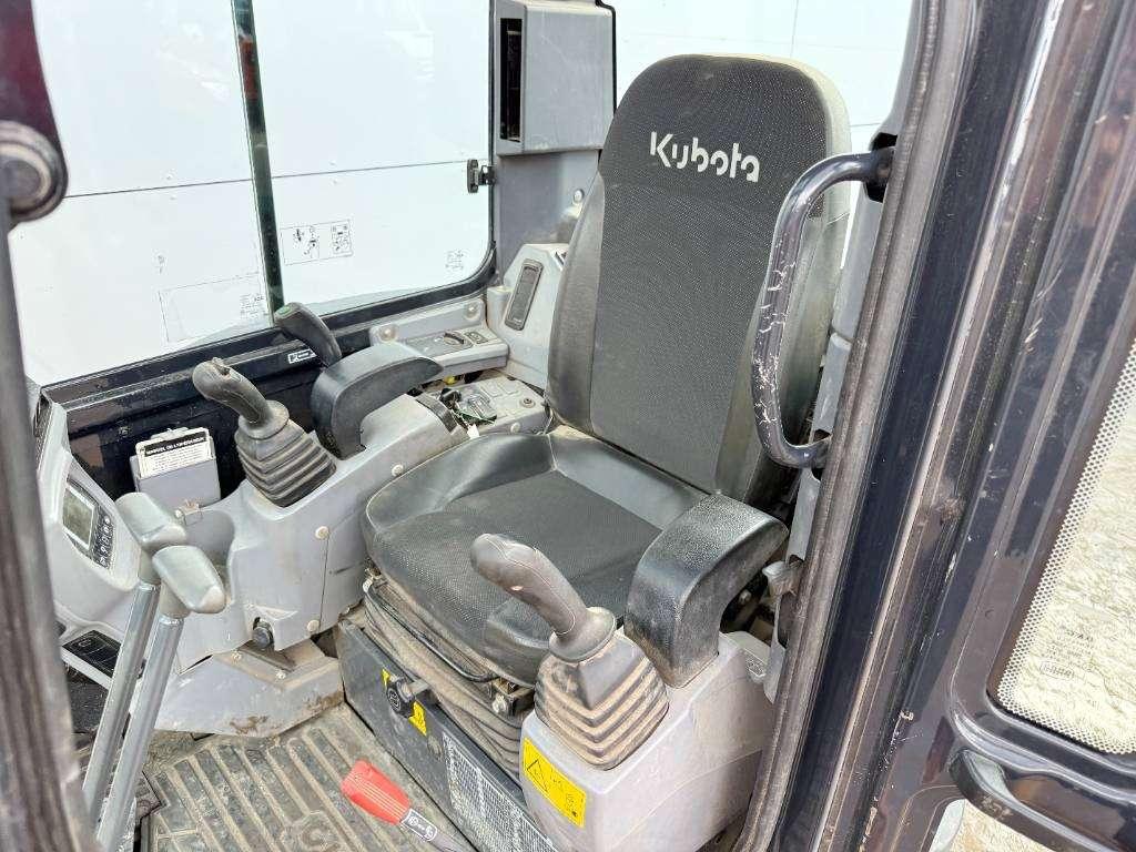 Kubota KX037-4 - Hammer Lines / Quick Coupler Photo 8