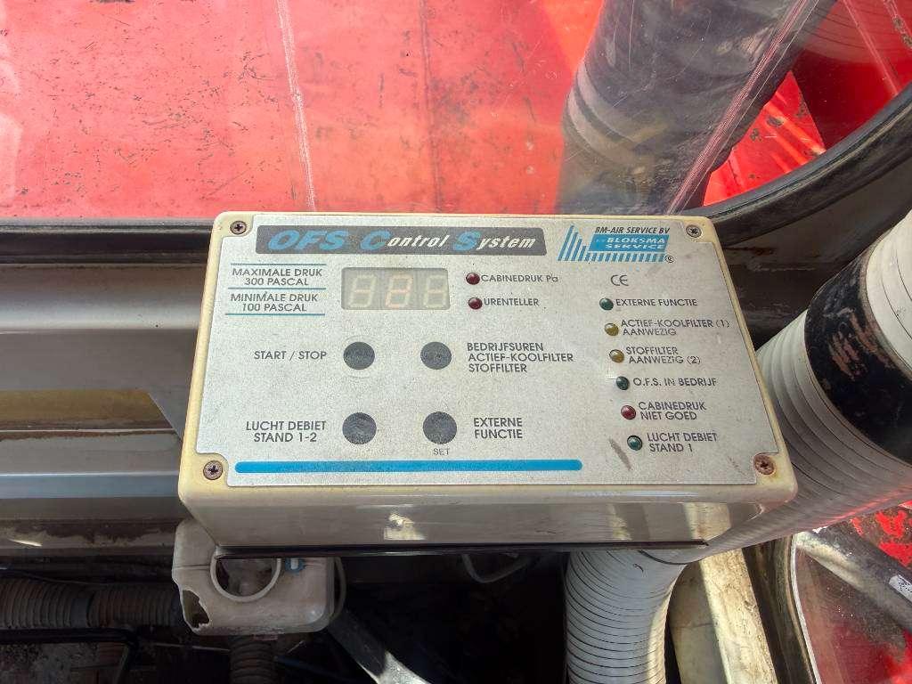 Mitsubishi LD700 - Dutch Machine / Pressurised Cabin Photo 13