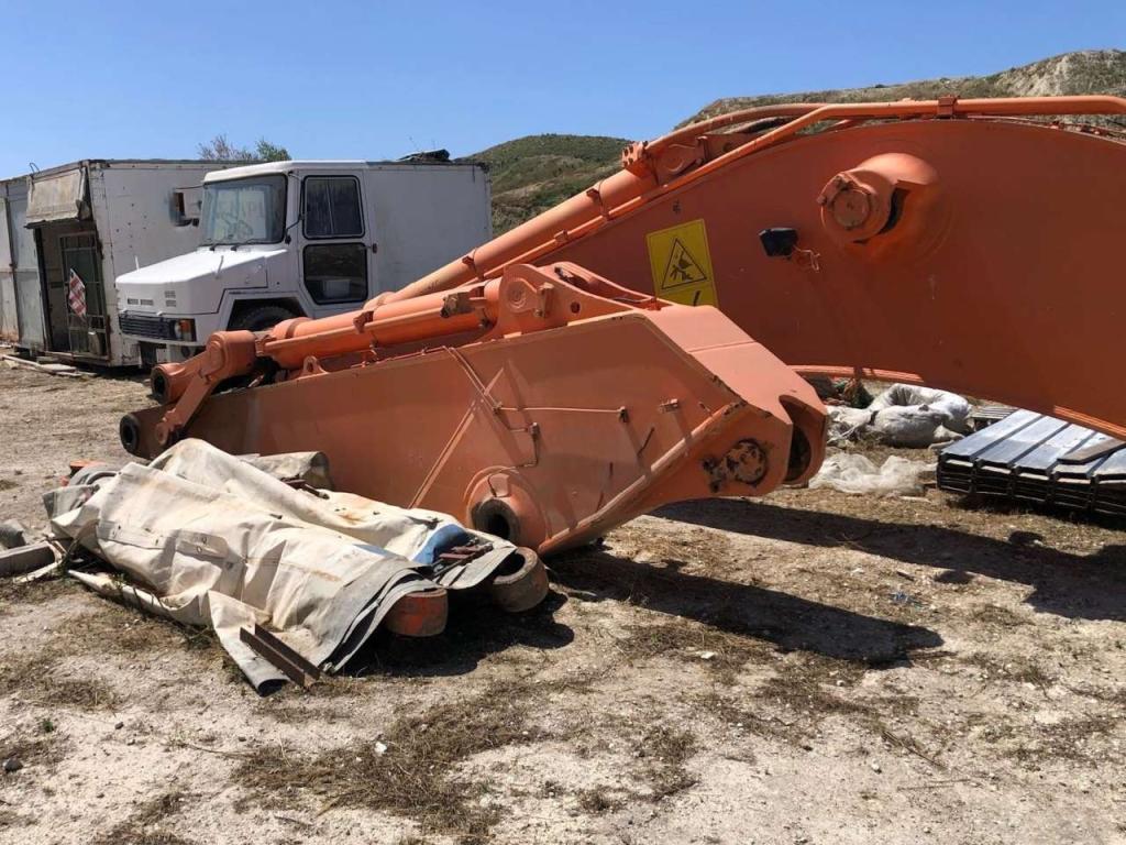 Hitachi EX800H-5 Photo 5