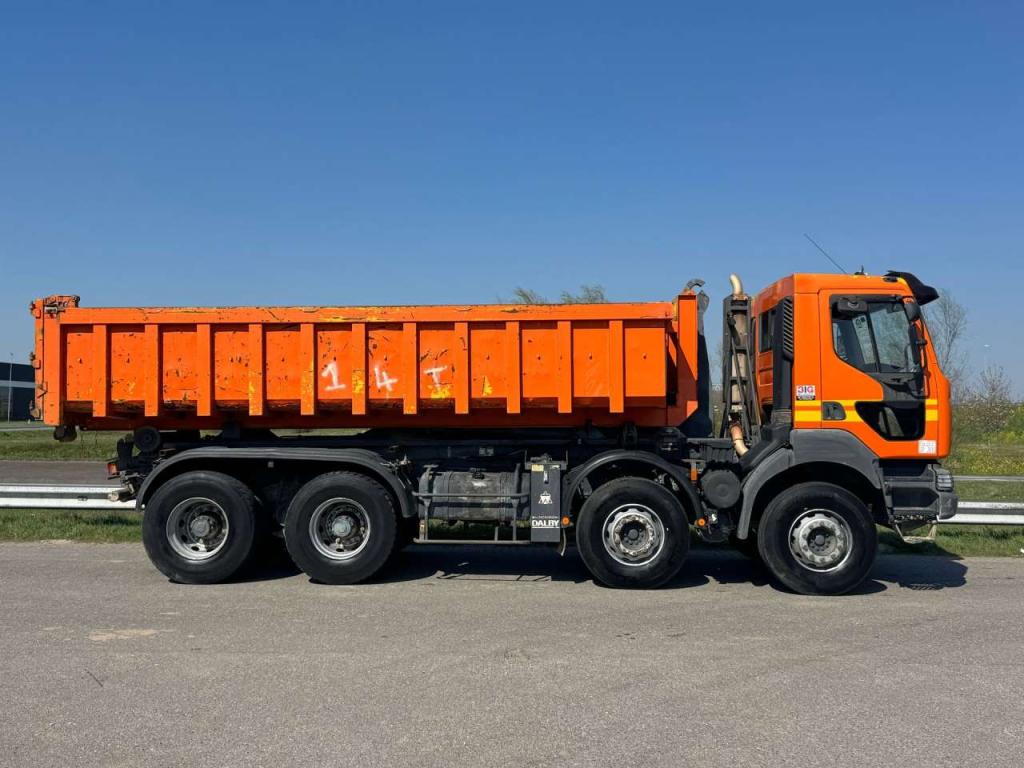 Renault Kerax 410 8x4 Full steel - Manual - Euro 4 - Big axles Photo 11