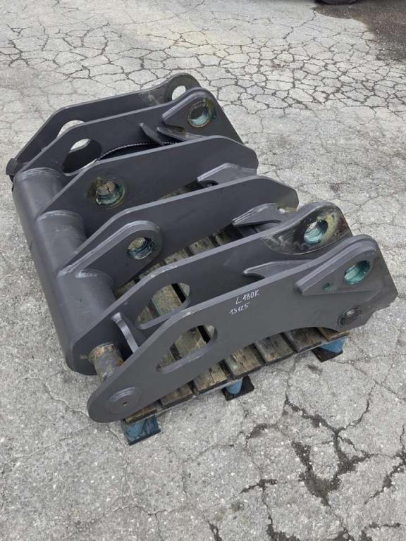 Volvo quick coupler for L150, L180 F, G, H, K Photo 5