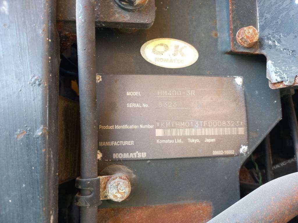 Komatsu HM400-3R (4 pcs available for sale in Abu Dhabi) Photo 12