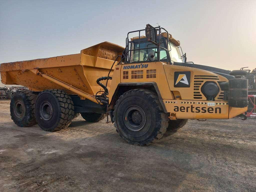 Komatsu HM400-3R (4 pcs available for sale in Abu Dhabi) Photo 7